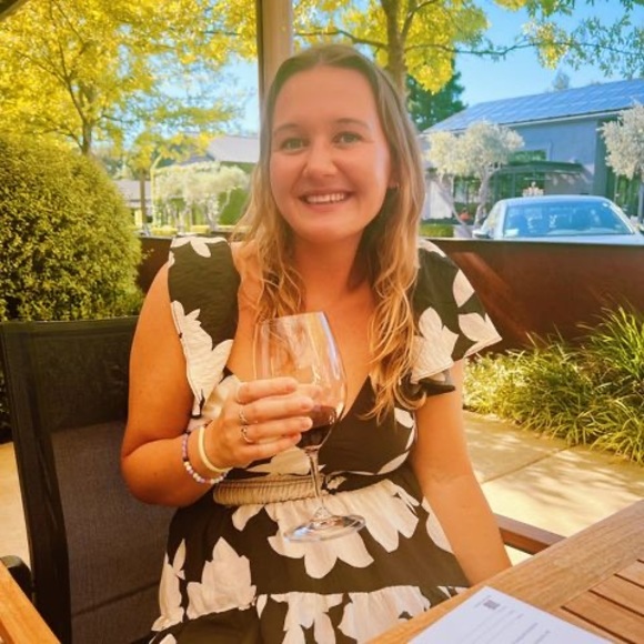 Meet your Posher, Livvy - Picture 1 of 1